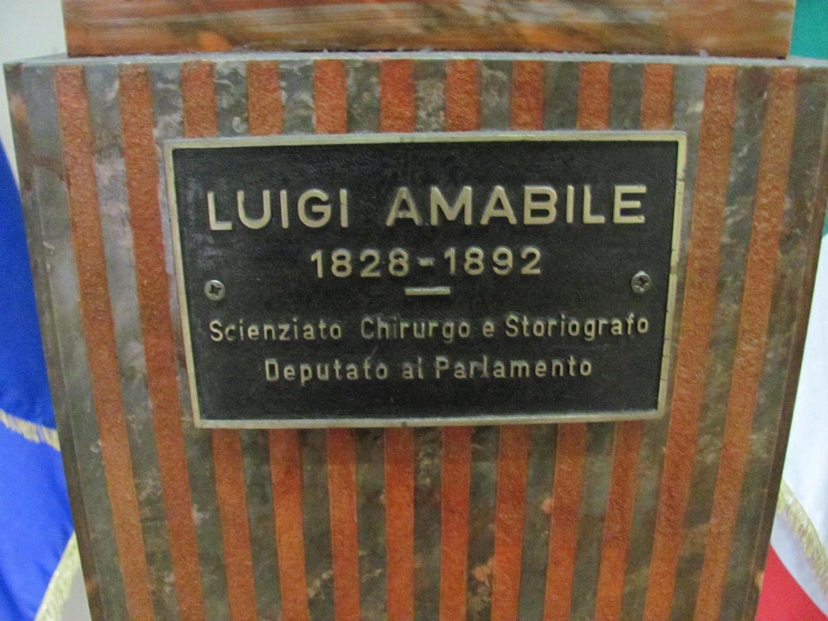 Luigi Amabile's bust4.JPG